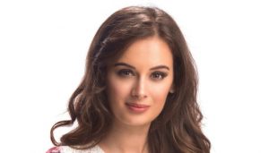 Evelyn Sharma