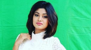 Oviya
