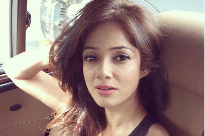 Vidya Malvade Phone Number, House Address, Email ID, Contact Details
