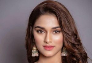 Saiee Manjrekar
