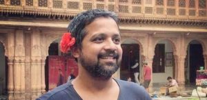 Anand Tiwari