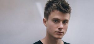 Alec Benjamin