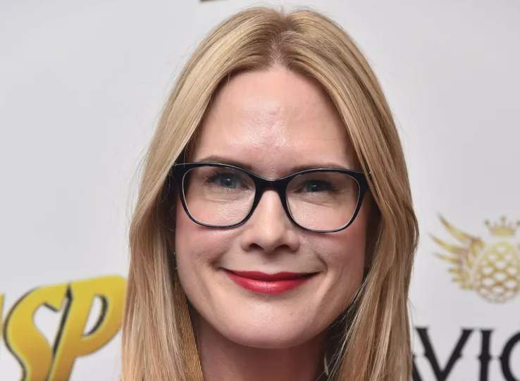 Stephanie March Body Measurements, Height, Weight, Bra Size, Shoe Size