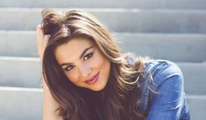 Kira Kosarin