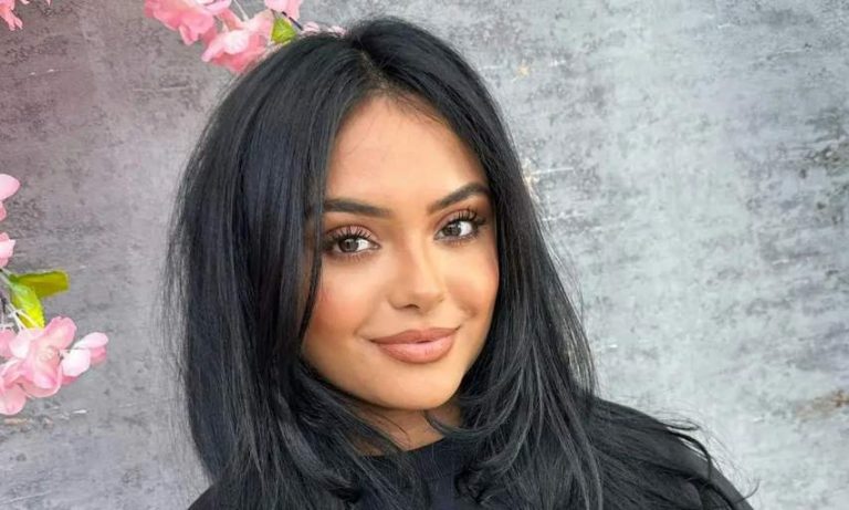Afshan Azad Body Measurements, Height, Weight, Bra Size, Shoe Size