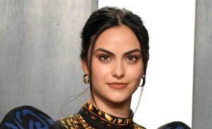 Camila Mendes