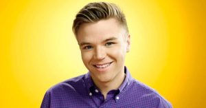 Brett Davern