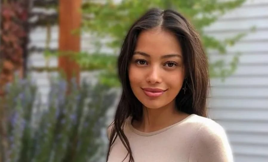 Fiona Barron Fiona Barron