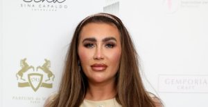 Lauren Goodger
