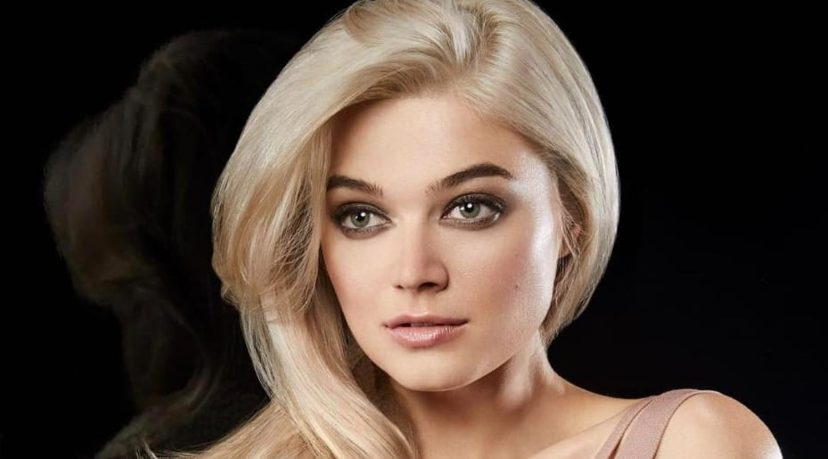 Khrystyana Kazakova Khrystyana Kazakova