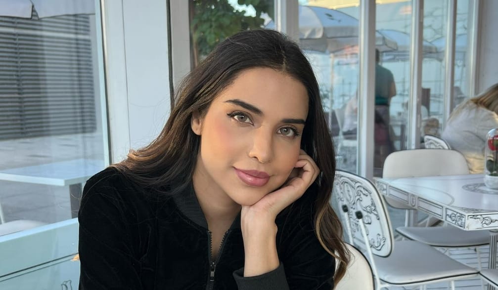 Sana Sarfaraz Sana Sarfaraz