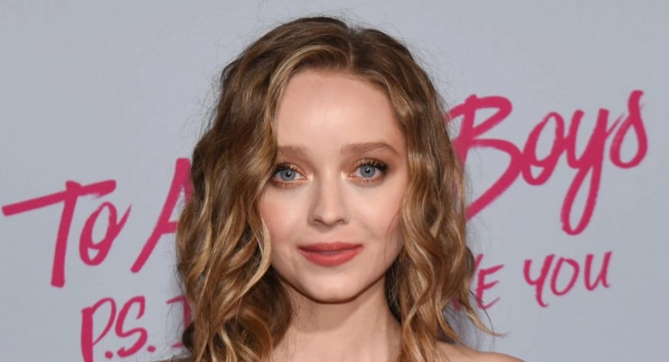 Madeleine Arthur