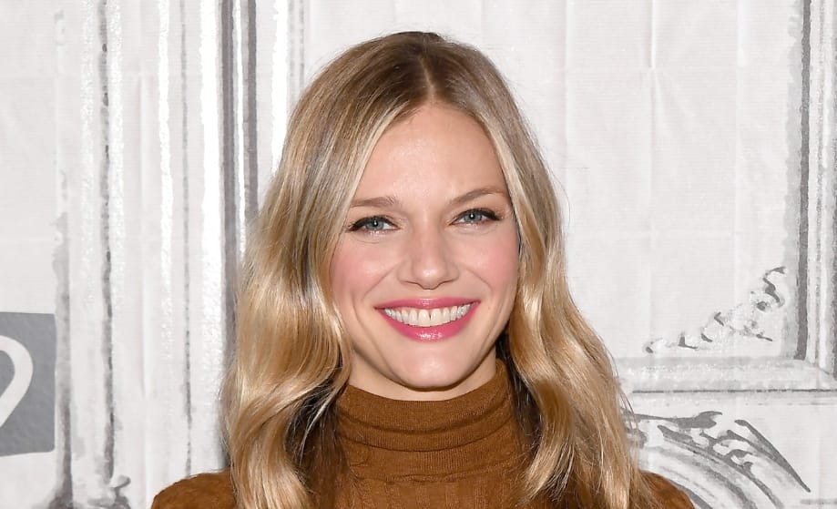 Tracy Spiridakos